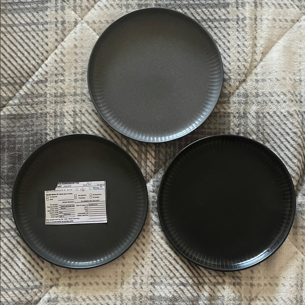 Sleek  Dinner 3 Plates
